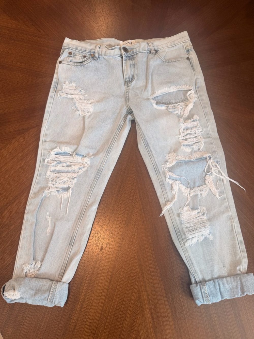 One Teaspoon Light Wash Distressed Awesome Baggies Boyfriend Jeans
